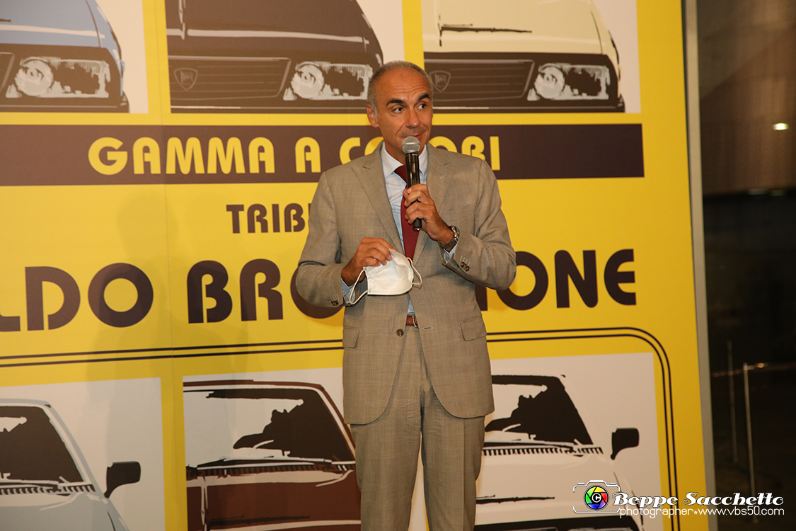 VBS_1751 - Tributo Aldo Brovarone - Nove Lancia Gamma Coupè Collezione Levy.jpg